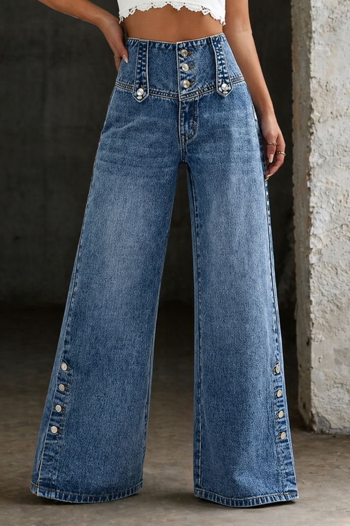 Mía | High-Waisted Jeans with Slits