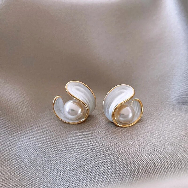 Angie | Luxury White Pearl Earrings
