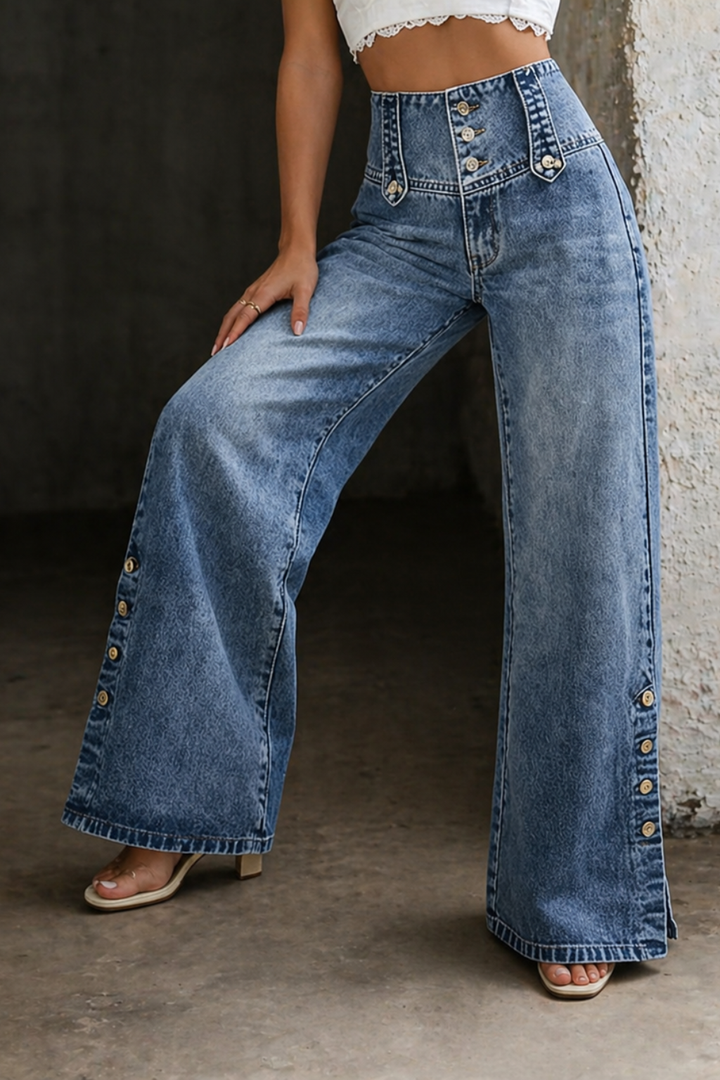 Mía | High-Waisted Jeans with Slits