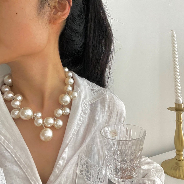 Cora | Charming Pearl Necklace