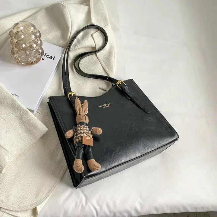 Nikki | Classic Shoulder Tote