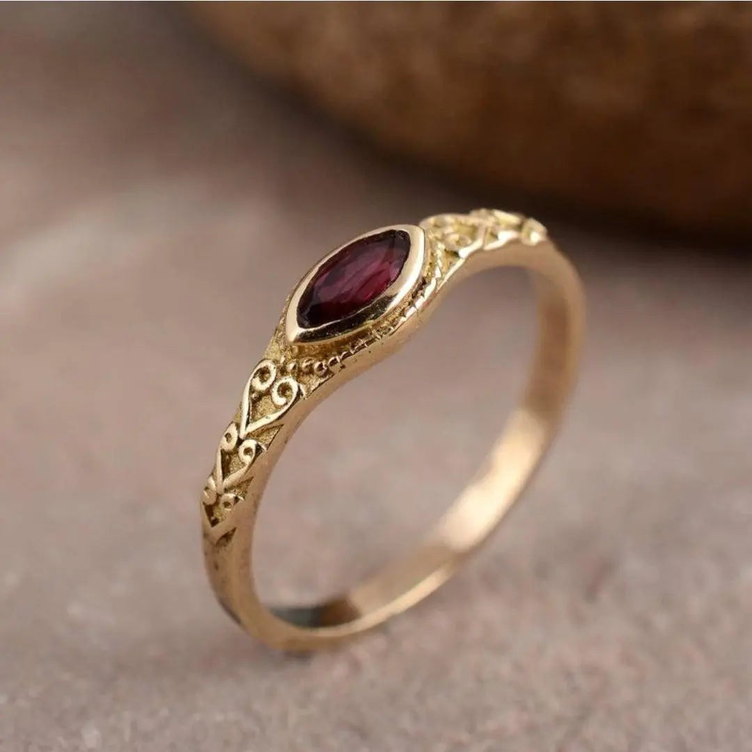 Dina | Crystal Golden Ring