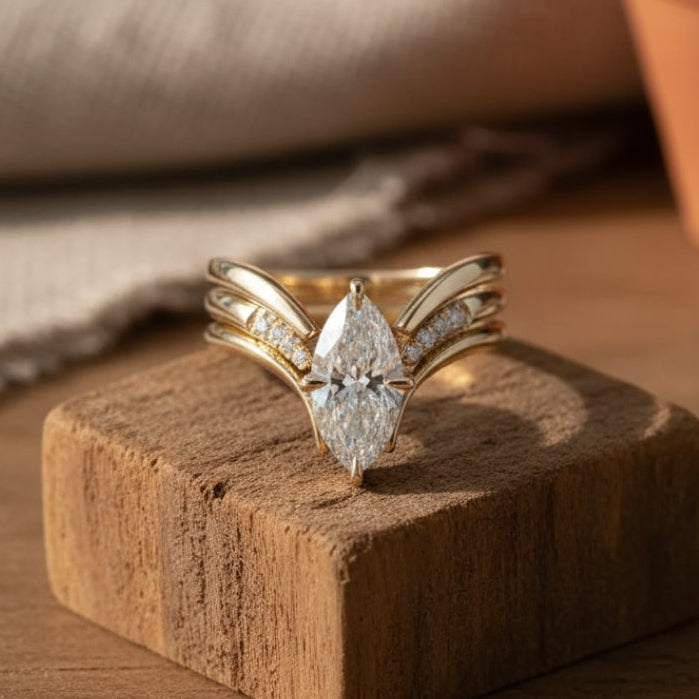 Brooke | Drop Gold Ring