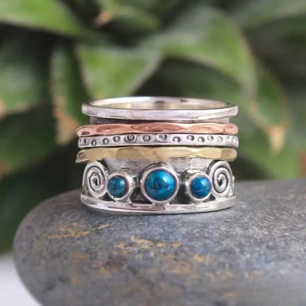 Linda | Bohemian Sapphire Meditation Ring