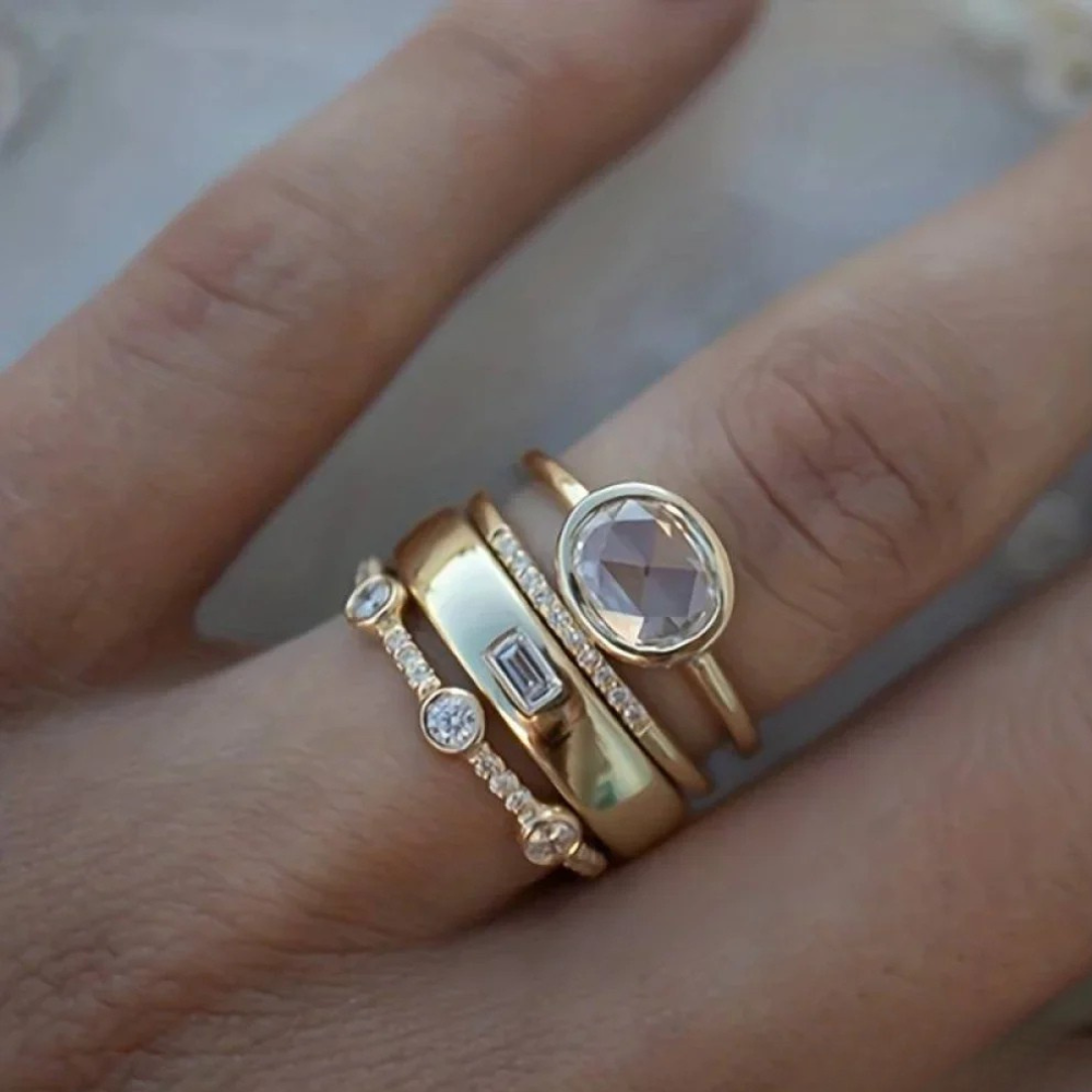 Claudia | Classic Ring Collection