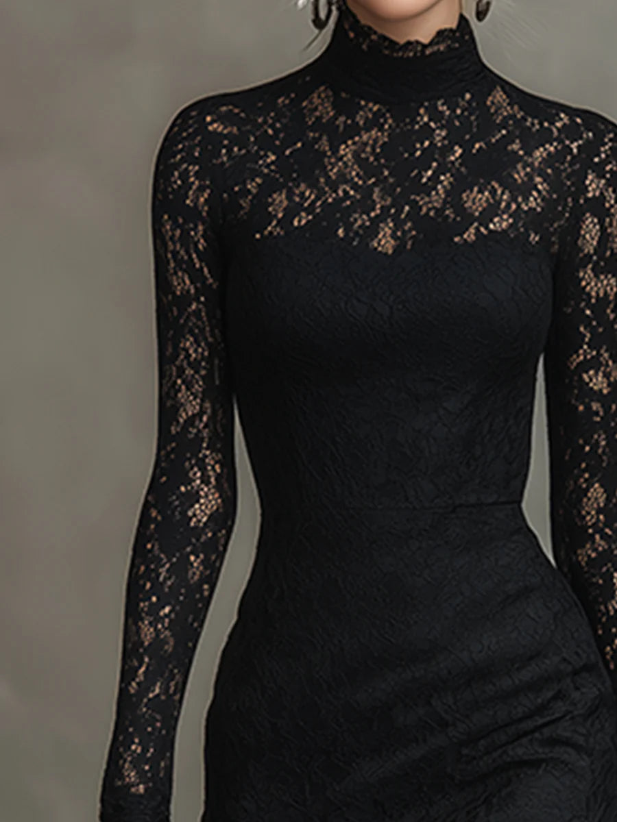 Aurore | Black Lace Maxi Dress