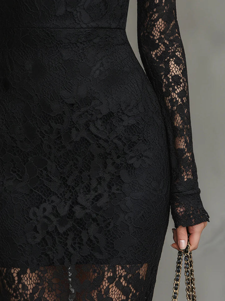 Aurore | Black Lace Maxi Dress