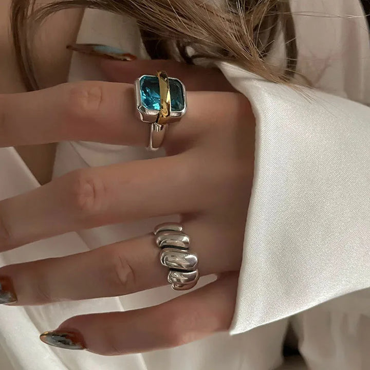 Lovely | Blue Zircon Silver Ring