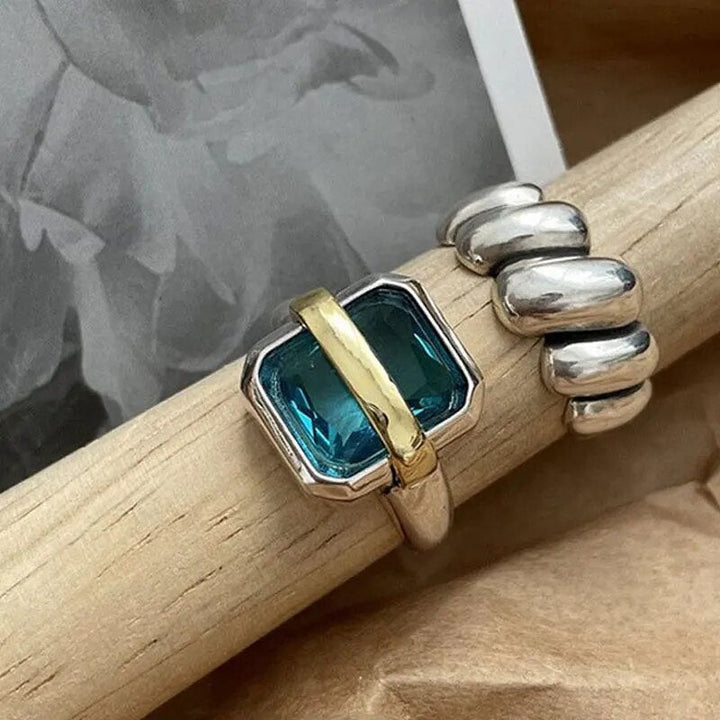 Lovely | Blue Zircon Silver Ring