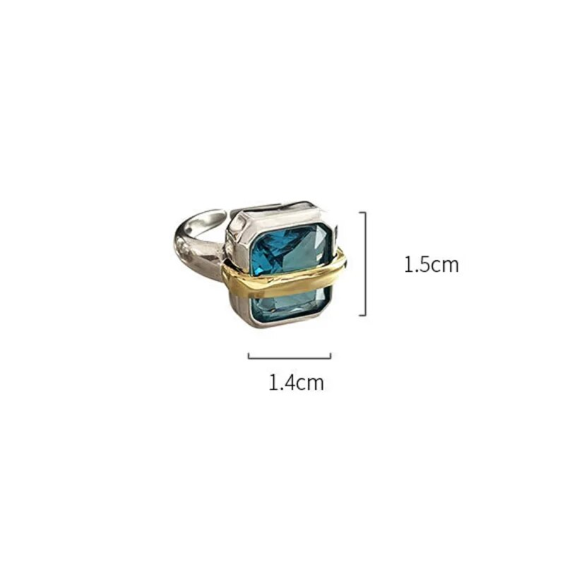 Lovely | Blue Zircon Silver Ring