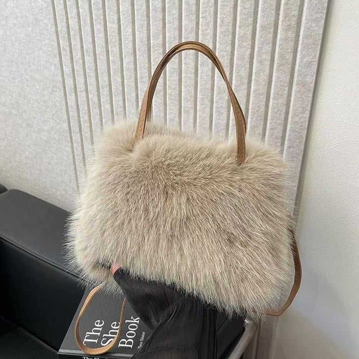 Lizzie | Fur Grip Handbag
