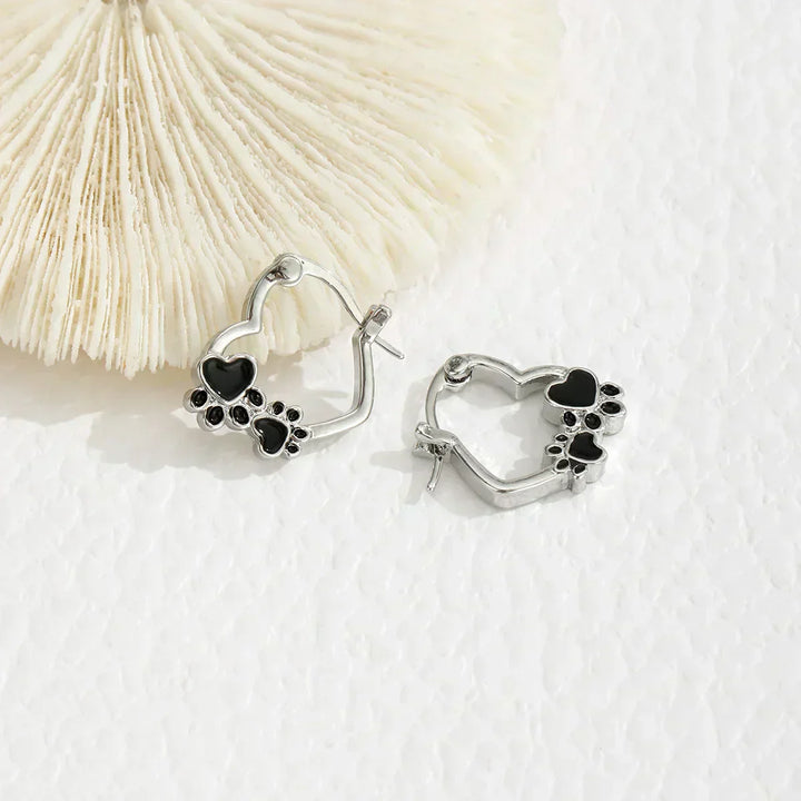 Amara™ | Heart Hoop Earrings