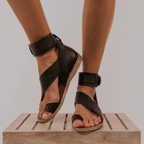 Unst | Gladiator Toe Ring Sandals