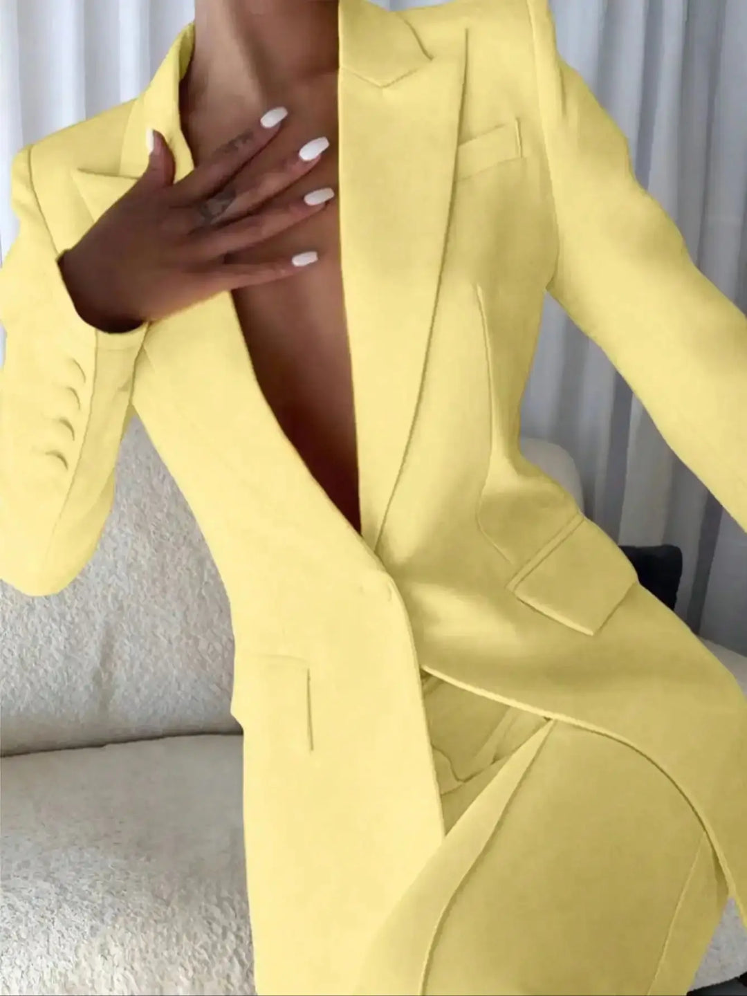 Victoria | Fitted Blazer & High-Waist Wide-Leg Suit