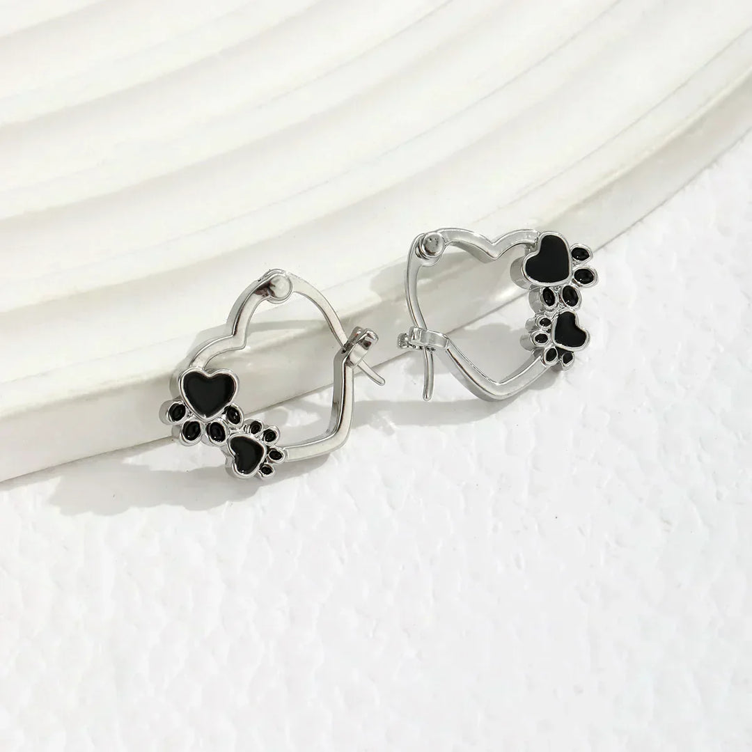 Amara™ | Heart Hoop Earrings