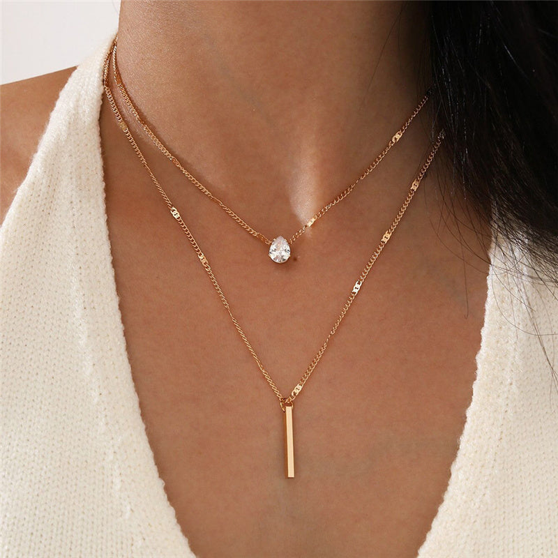 Kaila | Vintage Necklace Set with Gold Pendant