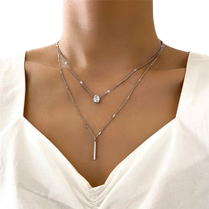 Kaila | Vintage Necklace Set with Gold Pendant