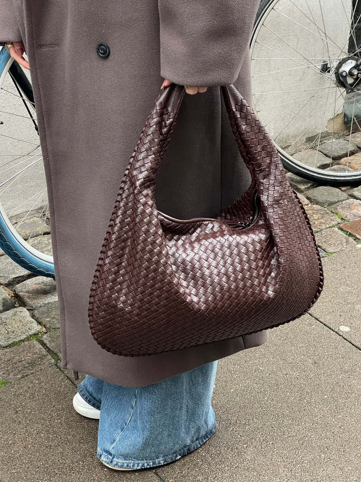 Charlyne | Large Braided Hobo Bag