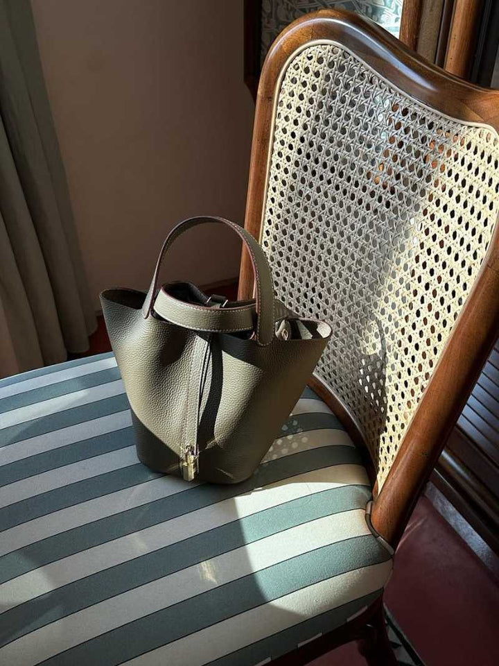 Zelinda | Stylish Bucket Bag Made of Faux Leather