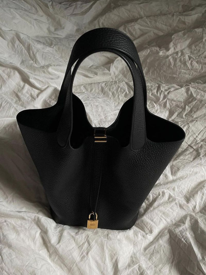 Zelinda | Stylish Bucket Bag Made of Faux Leather