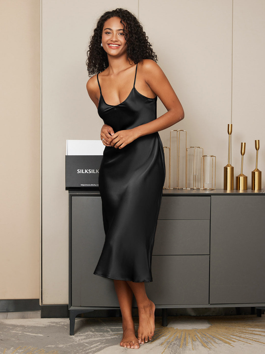 Cleo | Elegant Spaghetti Strap Nightgown