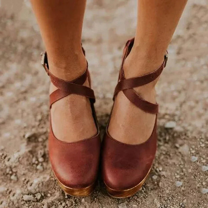 Yesnaby | Wooden Wedge Mary Jane Shoes