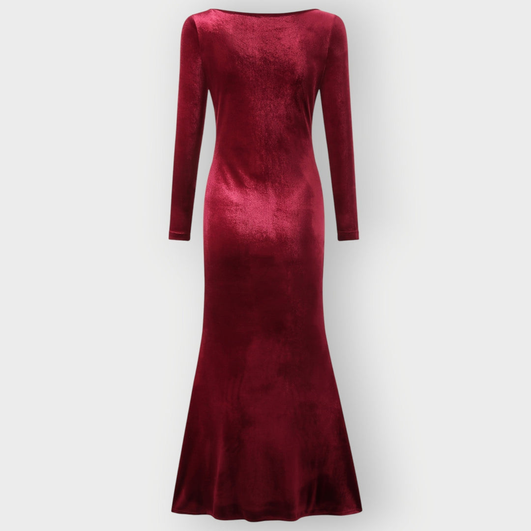 Kryenna | Luxe Evening Silhouette Velvet Gown