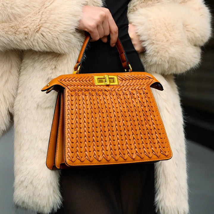 Estelle | Elegant Woven Handbag with Twist Lock & Gold Details