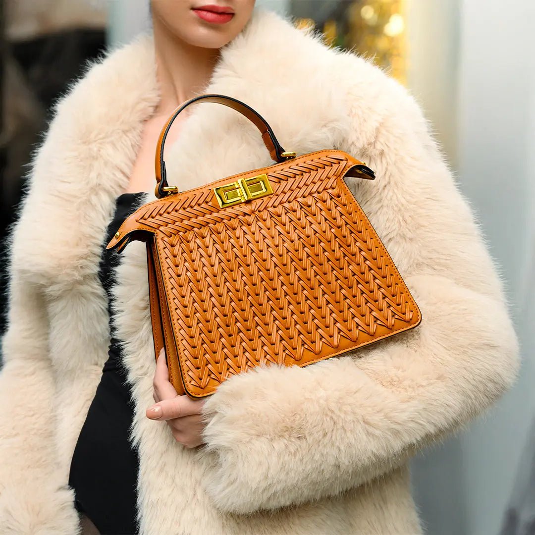 Estelle | Elegant Woven Handbag with Twist Lock & Gold Details
