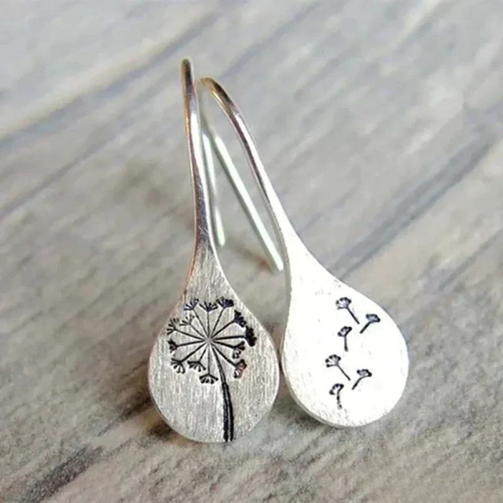 Eva | Silver Earrings in Dandelion Leaf Design