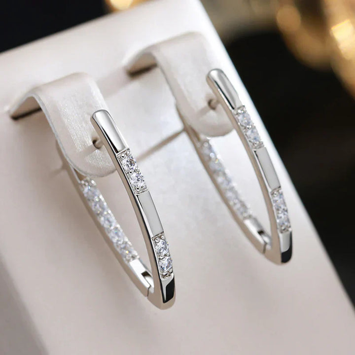 Carrie | Elegant Zirconia Ring Gold