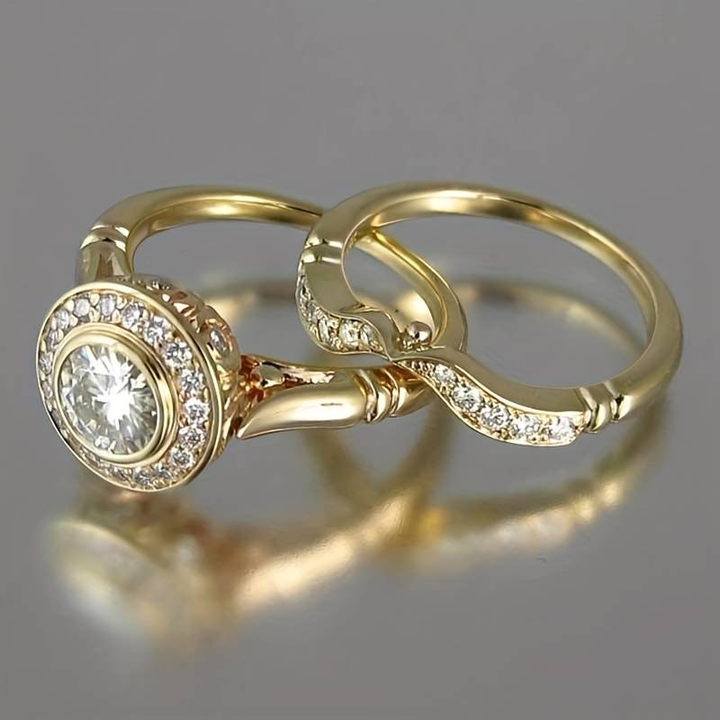 Meg | Vintage Gold Zirconia Ring