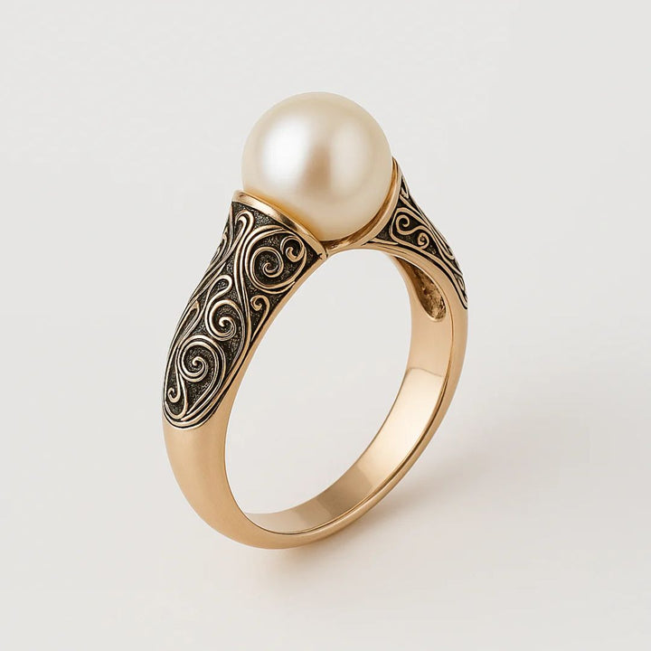 Prue | Vintage Pearl Golden Ring